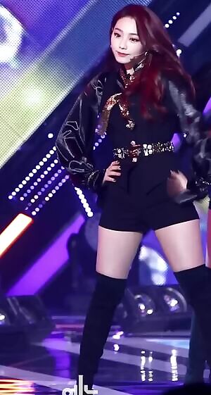 Gugudan - Kang Mina