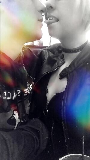 Quick flick of the tongue 👅👅👅