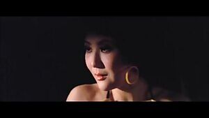 Terry Liu's plots in Oily Maniac