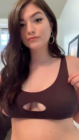 Titty drop 🥰