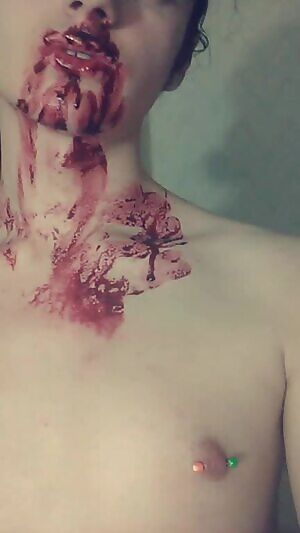 New blood play content out 😈😈 Think you can handle it? 😈let me drain your cock and your wallet this morning    Kik broke_afxx dm