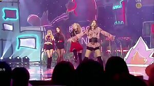 BlackPink - Jennie --> Rosé --> Jisoo --> Lisa