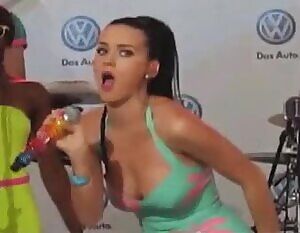 Katy Perry - Mic Blow