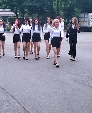 Fromis_9 are here