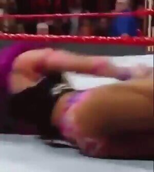 Sasha is looking for cocks.