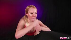 Dixie Lynn makes him blow his cum sky high