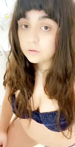 Wish someone can come over and play :(