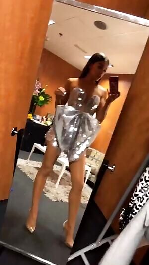 Let's stroke to Hailee Steinfeld. We can pump, pant, and shoot our sticky messes to her.