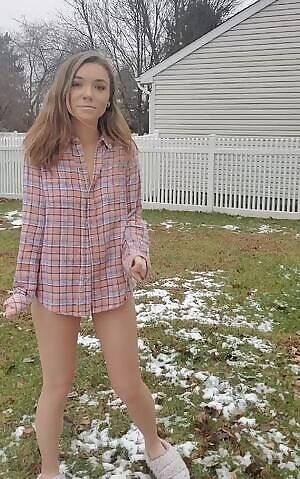 Oh to be her neighbor