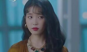 IU