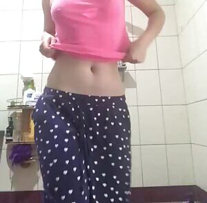 gettin nakey :)