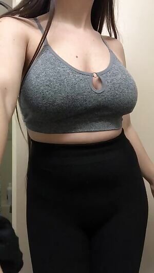 Not only my first titty drop, my first ever nsfw post ☺️