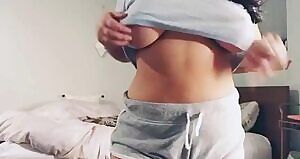 My titty drop totally reminds me of mangoes. They're also plump, juicy, and ready to be sucked on too 😙
