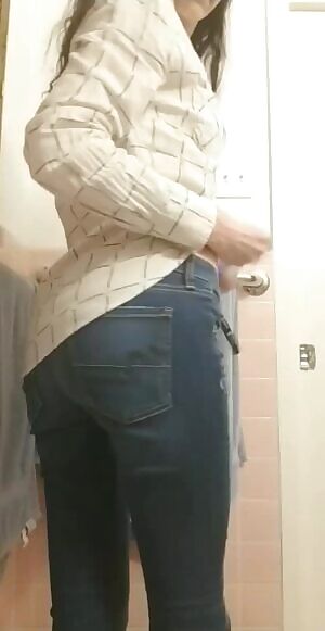 Under my jeans 36