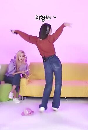 TWICE - Nayeon