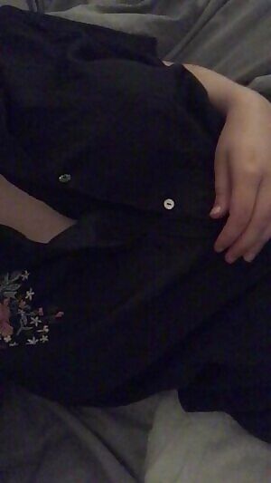 It’s your local sad gurl, giving you that sweet reveal of my breasts