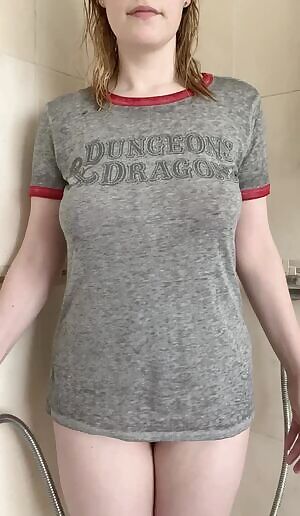 Guess the song, get a prize