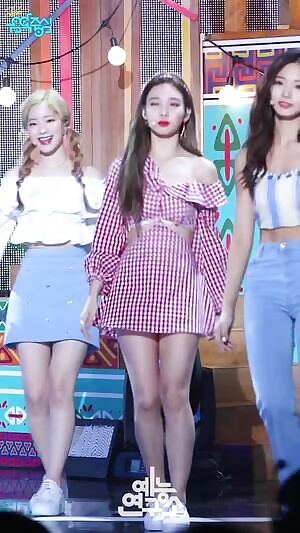 Twice - Nayeon
