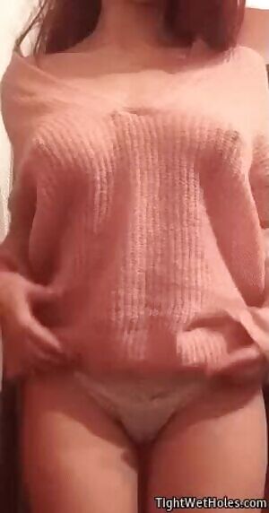 Showing her perfect tits