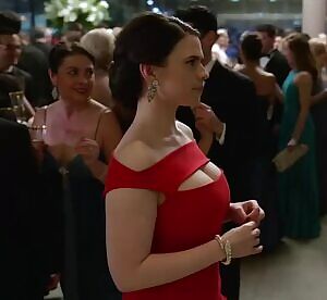 Hayley Atwell GIF