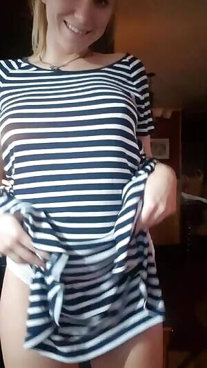 Let's make each other happy today 💕