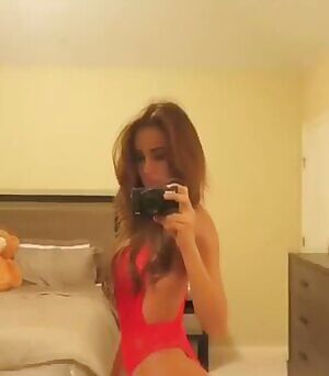 Yanet Garcia