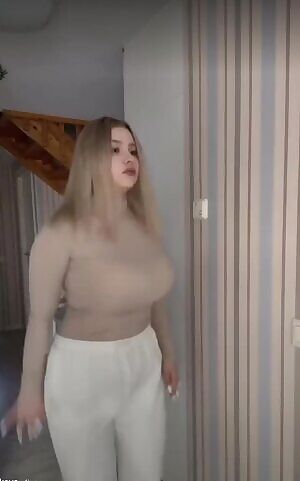 This 21yo got some melons!