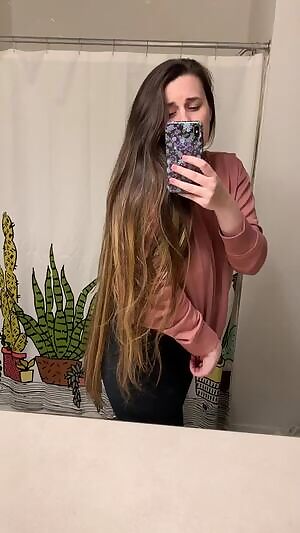 CUM fuck & breed me baby 😜💦