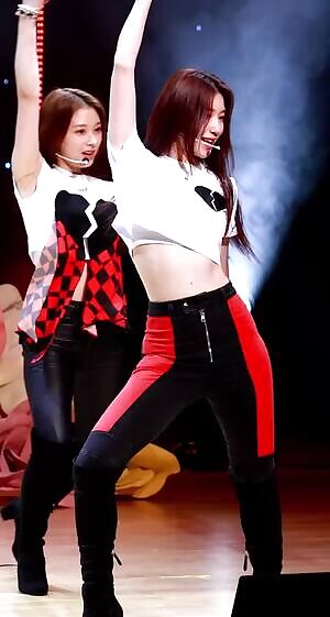 Rocket Punch - Suyun