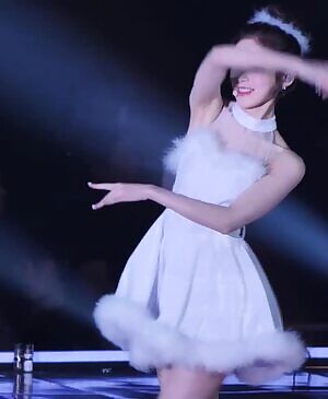 Oh My Girl - Arin