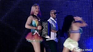 LINDA HOT SINGER PORTUGUESE