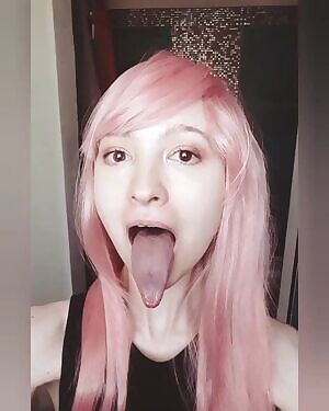 Long tongue!