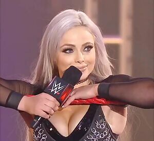 I love Liv's facials 😏 She gets me so hard