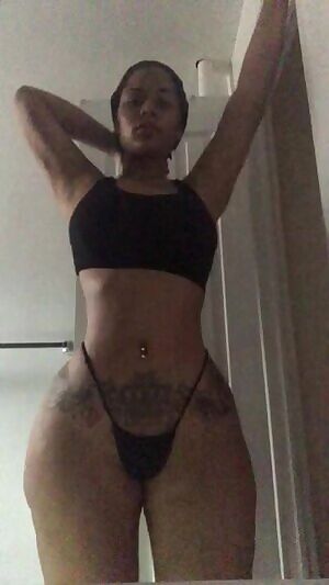 Strella Katt