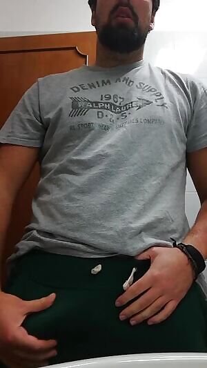 Struggling to be free! PMs welcome