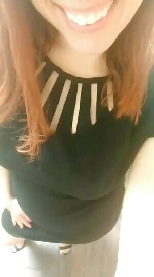 Guess there's no point in wearing panties to work if I'm just gonna show off anyways, right?? 😈😈