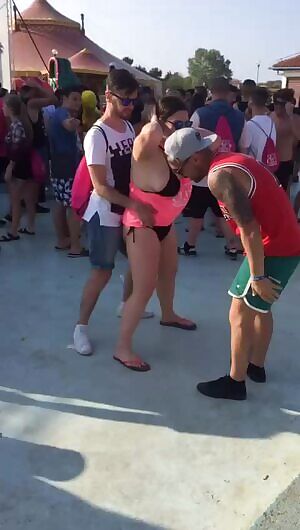 Definition of Slut at a Festival r/PornPage