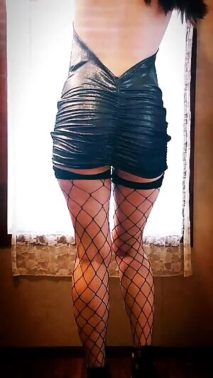 I haven't shared here in a while. I hope you like what I'm wearing under my dress ;)