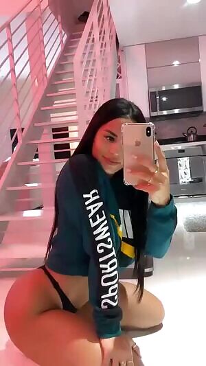 katya looking sexy as always