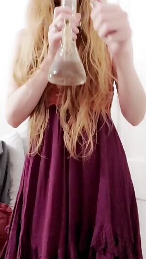 Switching up your wake&bake view today 😘