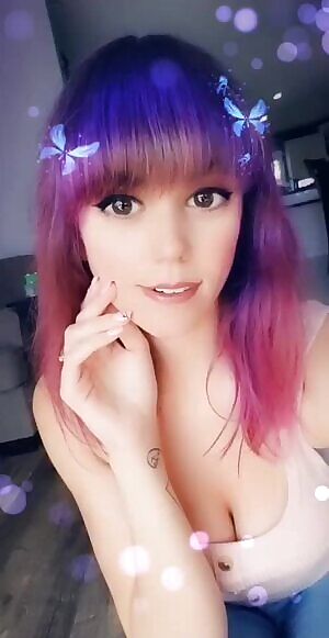 Sometimes I wish the snapchat filters just left the eyes alone 😂😭