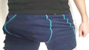 Open wide, I have a gif for you