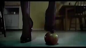 Knife-heels