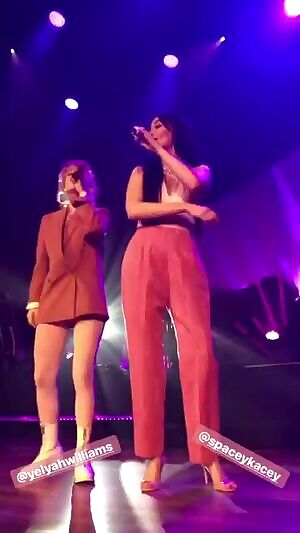 Hayley Marie Coppin letting you look