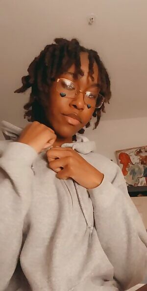 titty reveal 😈