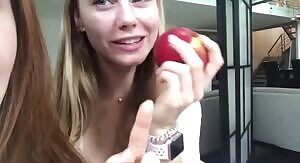 Jia Lissa at it again