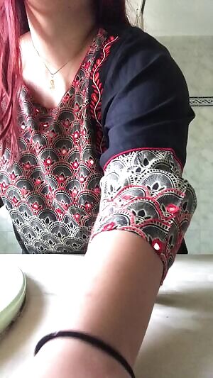 kurtha titty drop
