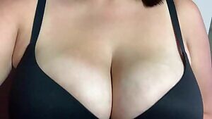 Nothing better then squeezing some juicy titties