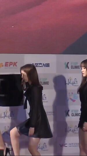 Gfriend Yuju's big meaty thighs and perky little boobs!