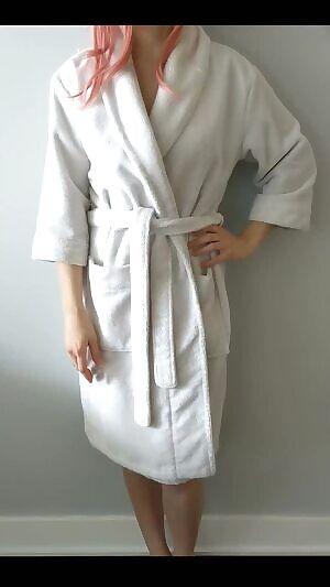 I love the spontaneity of robes 🥼
